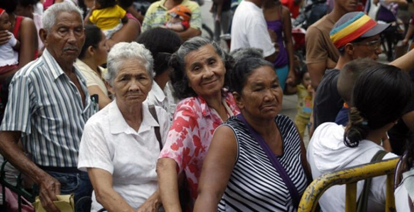 Desde hoy inicia el pago solidario adulto mayor