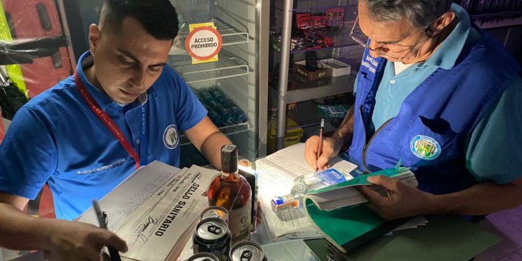 UN NEGOCIO SELLADO Y DOS MULTADOS DEJAN OPERATIVOS NOCTURNOS DE ESTE FIN DE SEMANA