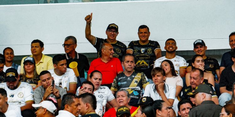 ESPERAMOS JUEGO LIMPIO DE LA DIMAYOR”: ALCALDE ALEXANDER BAQUERO