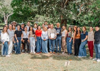 COTELCO NACIONAL ENTREGA RECONOCIMIENTO AL DIRECTOR DEL INSTITUTO DE TURISMO DE VILLAVICENCIO Y AL HOTEL DON LOLO