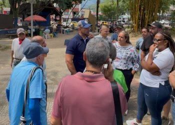 INICIA LA REMODELACIÓN DEL PARQUE DEL HACHA CON CONTROL, CARACTERIZACIÓN Y REORGANIZACIÓN DE VENDEDORES