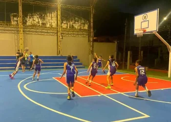 Comunidad del barrio Panorama estrena polideportivo completamente renovado